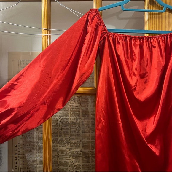 NWT H&M red satin dress - Picture 2 of 4